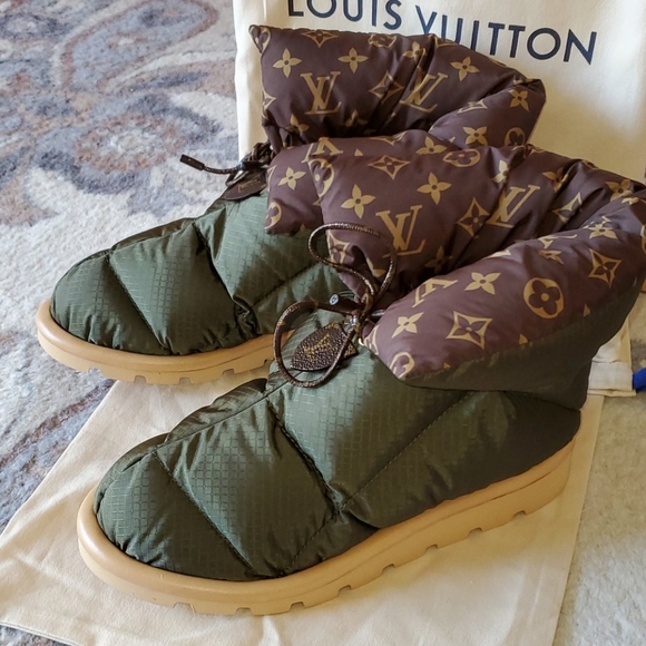 Louis Vuitton Pilloe Boot Green Quilted Water Repellent 9US or 39EU Monogram New - Picture 2 of 16